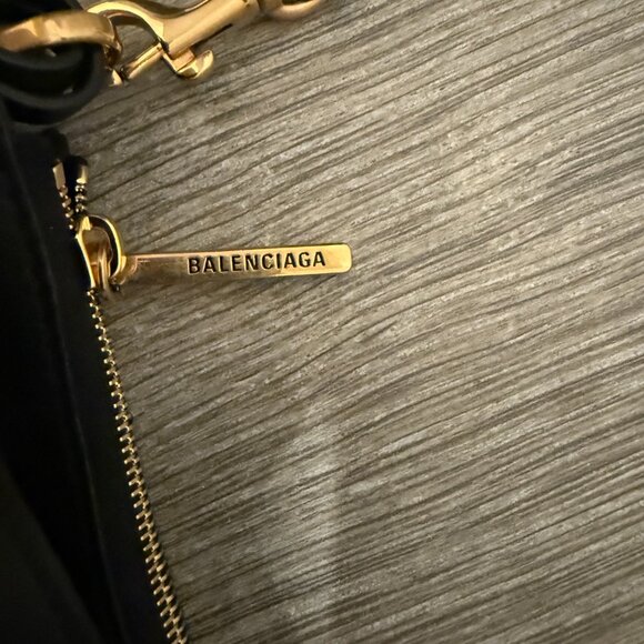 Balenciaga Rodeo Sling Pochette — Black Calfskin, Gold Hardware (NWOT) - Picture 7 of 11